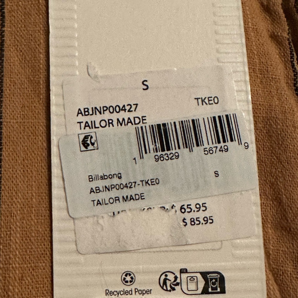 NWT Billabong
Tailor Made High Rise Wide Leg Trousers - Picture 14 of 14